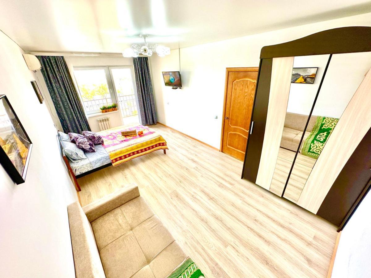 Medinahotelkz, # 70, Вид На Горы, До Арбата 15 Мин Пешком, Halal Алматы Экстерьер фото